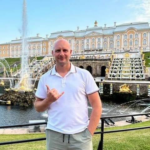 Максим Землянский